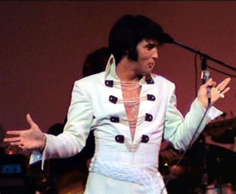 Elvis Presley Konseri Hakkında Bilmeniz Gereken Her Şey: 1970'lerin Las Vegas'ından Bir Gece ve Müzik Tarihinin Bir Efsanesinin Yeniden Doğuşu!