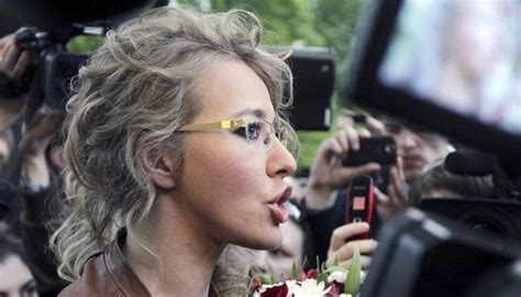 Kseniya Sobchak'nin 'Benimle Konuş!' Sohbet Programının Yeni Sezonunda İki Ünlü İsim Çatışması: Gerilim ve Dram!